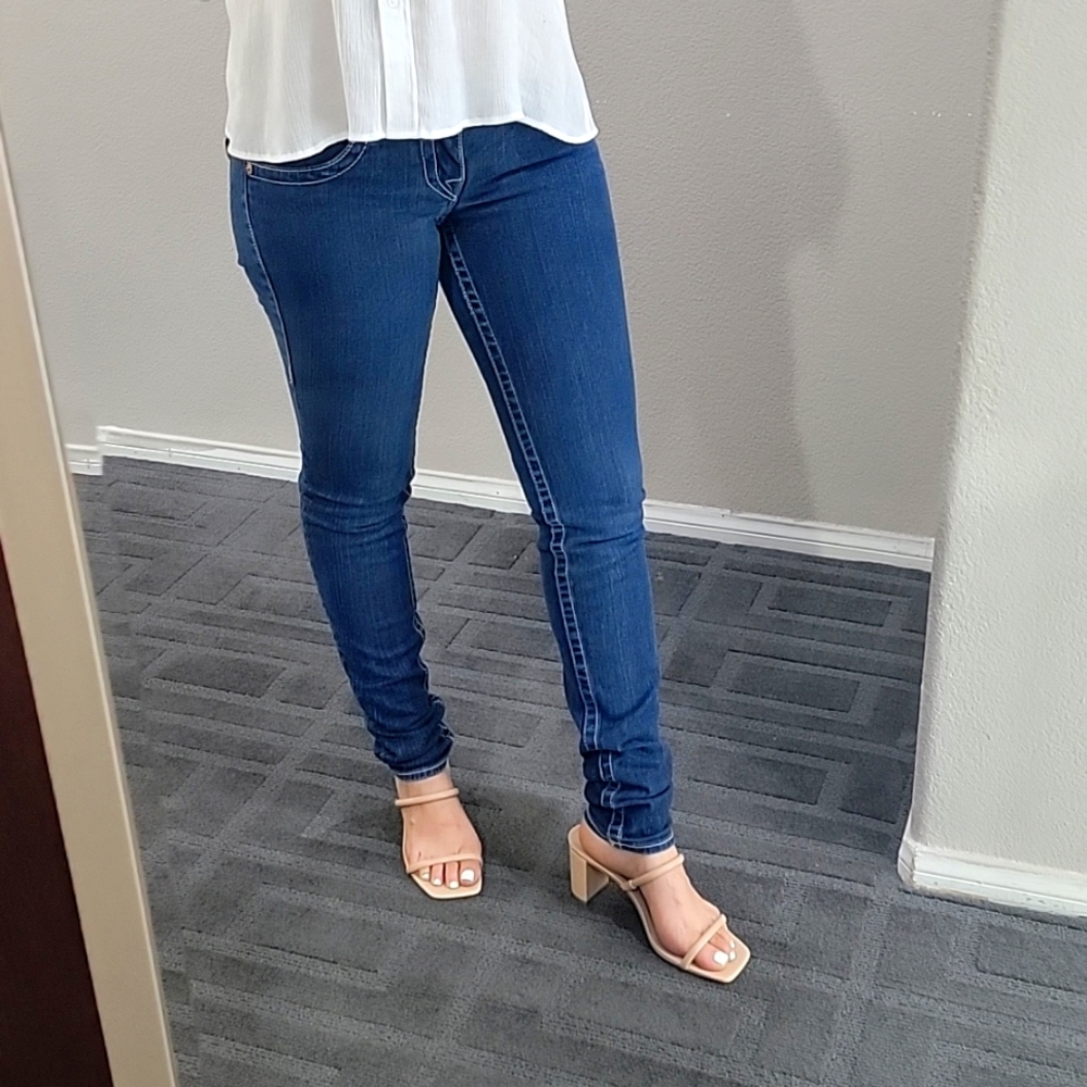 Women's Size 29 True Religion Skinny Jeans